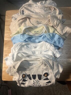 Gerber Baby One-Piece Bodysuit Pack - Blue, White, Cream, Yellow